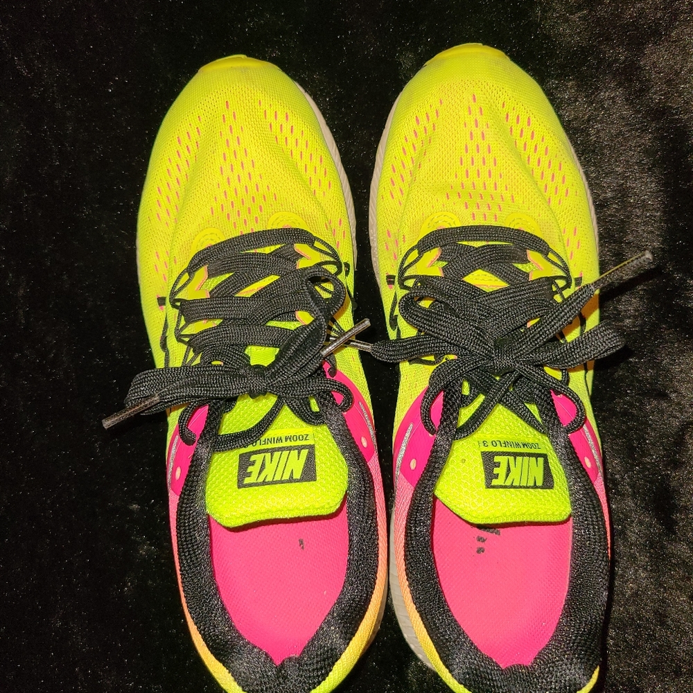 Womens Nike Sneakers
